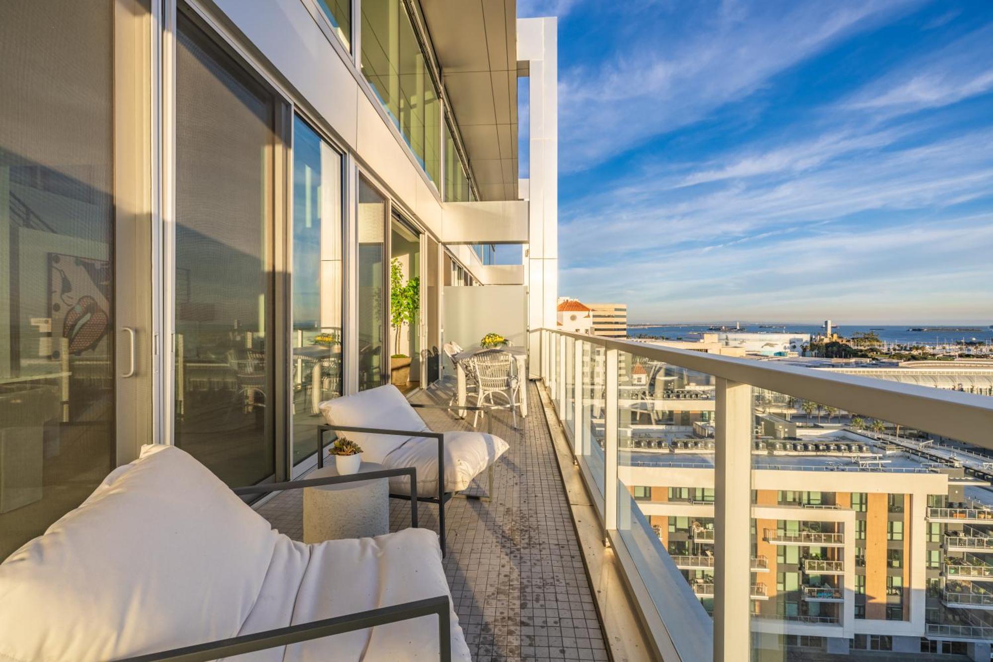 @ Marbella Lane - Penthouse W/ City & Ocean Views Long Beach Esterno foto